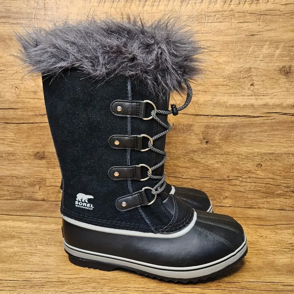 Sorel Joan of Artic Black Waterproof Faux Fur removable line winter boots sz 6